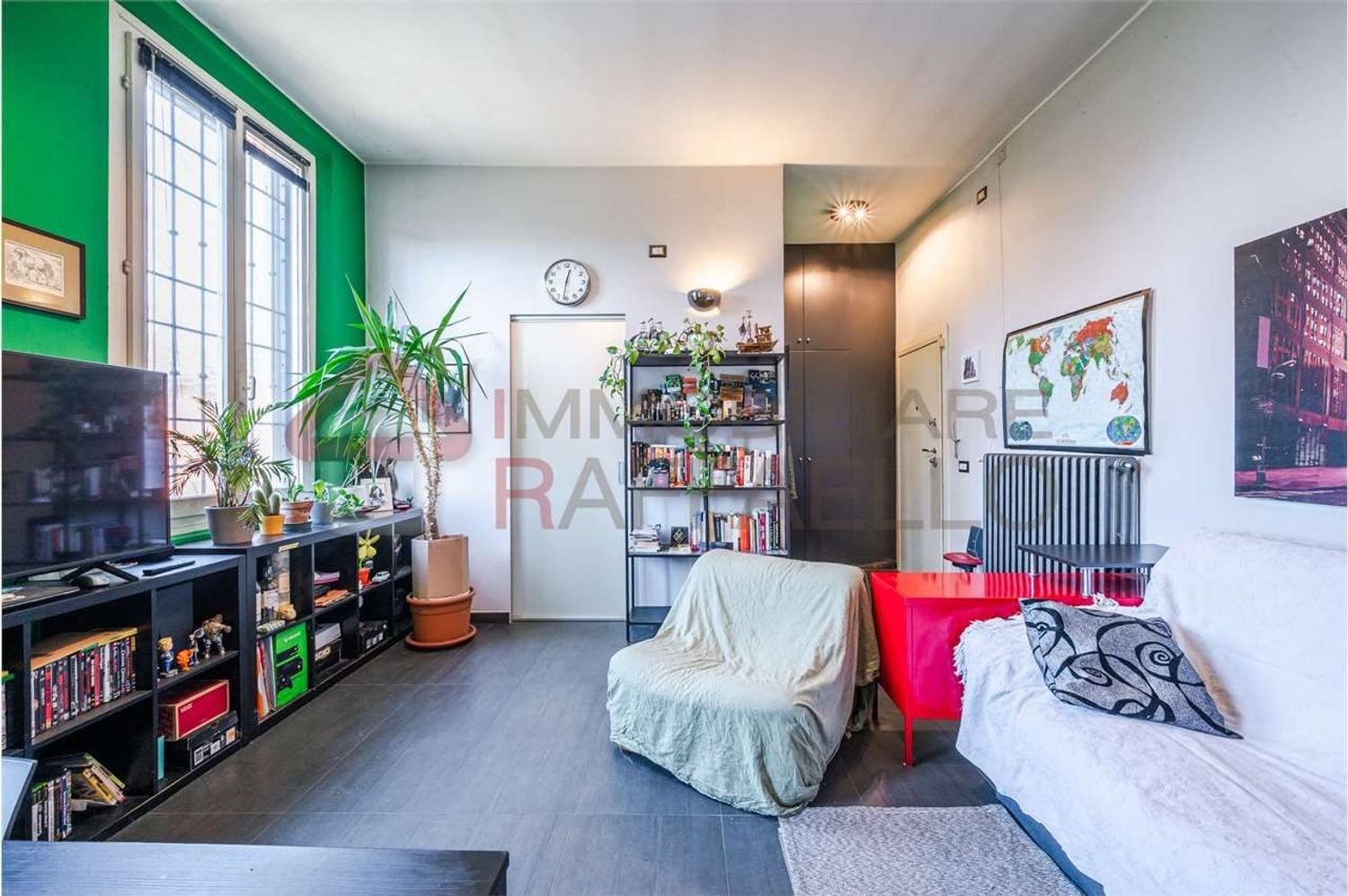 Квартира с 2 комнатами в Модена, Италия № 92716