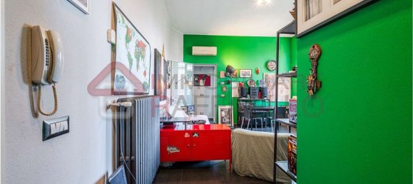 Квартира с 2 комнатами в Модена, Италия № 92716 12