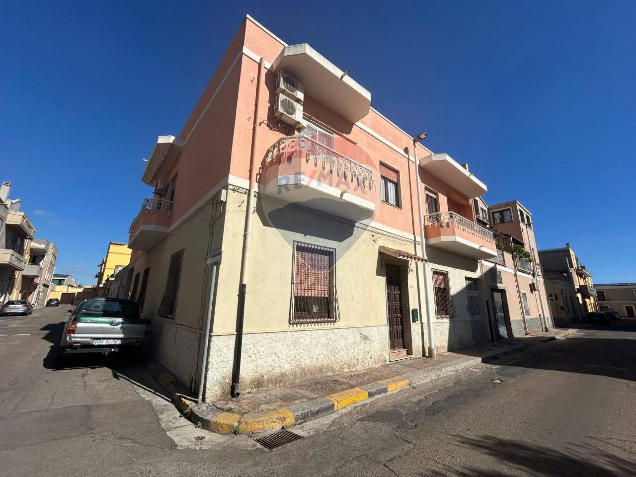 6-salle Maison à Quartu Sant'Elena, Italy No. 32451