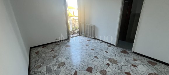 3-Zimmer Haus in Corsico, Italy, Nr. 261041 9