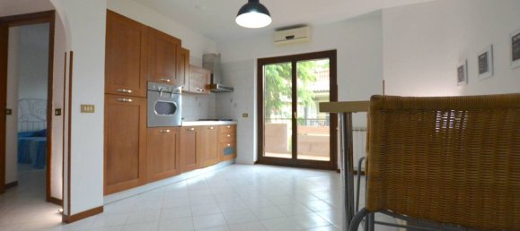Apartamento de 2 dormitorios en Monterotondo, Italy No. 171864 4