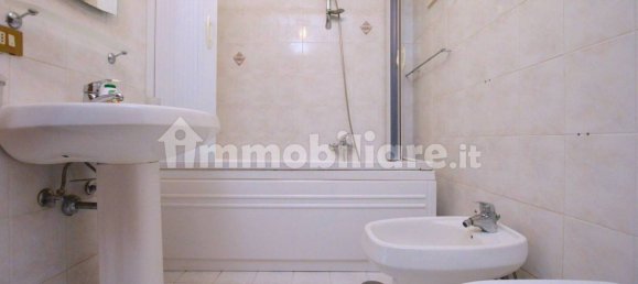 Apartamento de 2 dormitorios en Monterotondo, Italy No. 171864 21