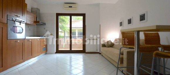 Apartamento de 2 dormitorios en Monterotondo, Italy No. 171864 8