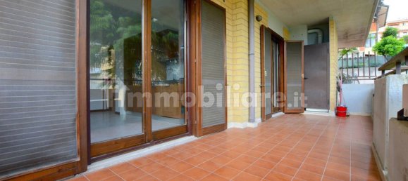 Apartamento de 2 dormitorios en Monterotondo, Italy No. 171864 25