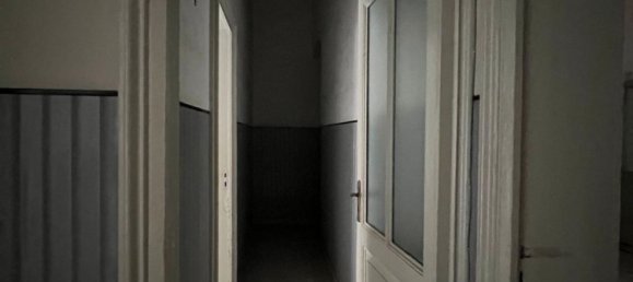 5 rooms Apartment in Catania, Italy No. 157926 11