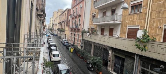 5 rooms Apartment in Catania, Italy No. 157926 20