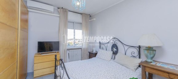 3 rooms Apartment in Bereguardo, Italy No. 80644 10