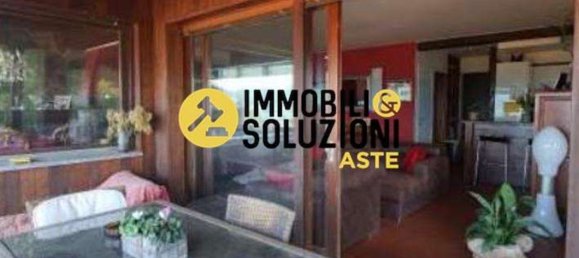 6-Zimmer Villa in Maccagno con Pino e Veddasca, Italy, Nr. 11828 5