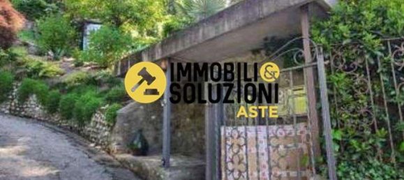 6-Zimmer Villa in Maccagno con Pino e Veddasca, Italy, Nr. 11828 2