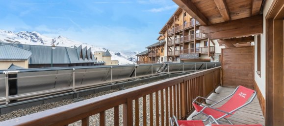 2 bedrooms Apartment in Les Belleville, France No. 506 12