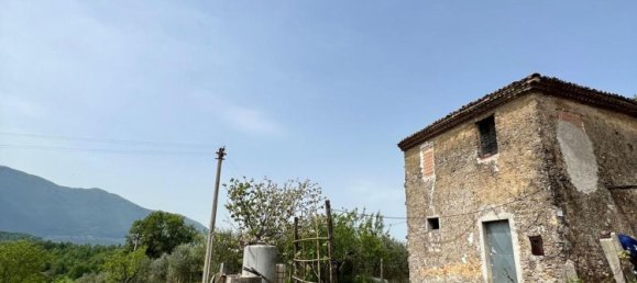 Дом с 2 комнатами в Ферентино, Италия № 204825 6