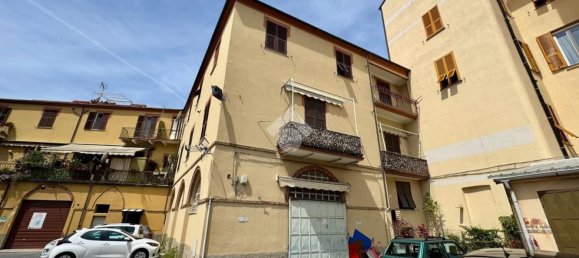 2 rooms Apartment in Vado Ligure, Italy No. 284317 32