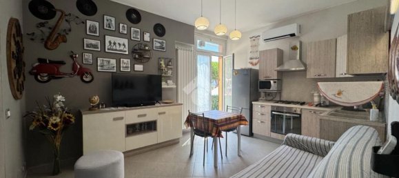 2 rooms Apartment in Vado Ligure, Italy No. 284317 7