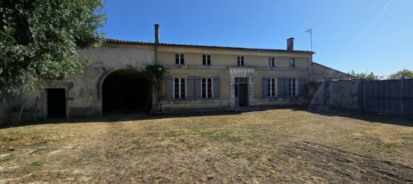 4 rooms House in Charente, France No. 303961 2