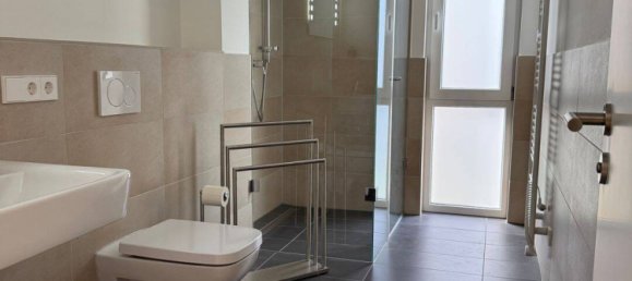 Studio in Mainz, Germany No. 228930 7