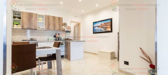 2 Schlafzimmer Wohnung in Syracuse, Italy, Nr. 279947 8