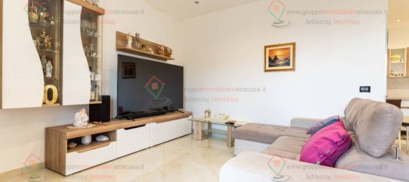 2 Schlafzimmer Wohnung in Syracuse, Italy, Nr. 279947 7