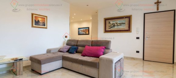 2 Schlafzimmer Wohnung in Syracuse, Italy, Nr. 279947 6