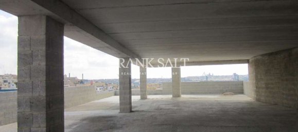 Imóvel comercial com habitação em Marsa, Malta 3251 m² N.º 11821 2