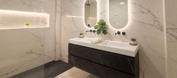 4 bedrooms Villa in Almada, Portugal No. 194336 19