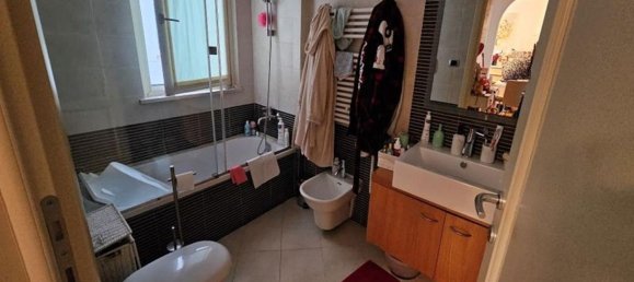 Apartamento de 2 divisões em Rome, Italy N.º 30807 12