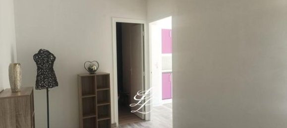 4-Zimmer Wohnung in Le Mans, France, Nr. 314747 4