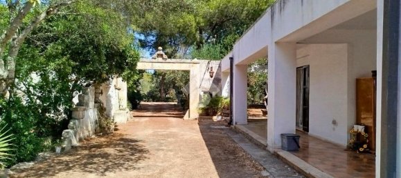 Villa de 3 dormitorios en Copertino, Italy No. 287122 3