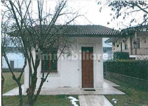 1 bedroom Villa in Viadana, Italy No. 368266