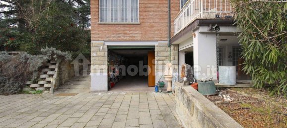 5 bedrooms Villa in Pianoro, Italy No. 89151 3