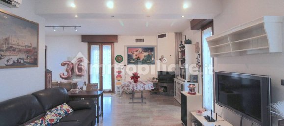 5 bedrooms Villa in Pianoro, Italy No. 89151 19