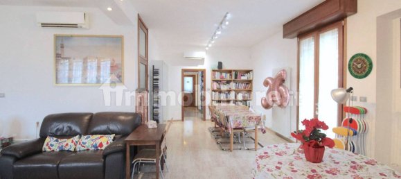 5 bedrooms Villa in Pianoro, Italy No. 89151 20