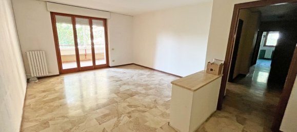 2غرفة شقة في Pieve Emanuele, Italy رقم 168686 2