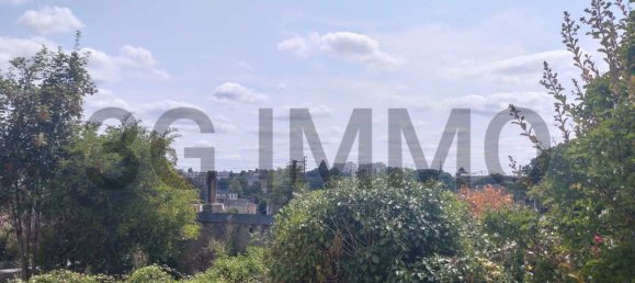 3 bedrooms Villa in Blois, France No. 54314 5