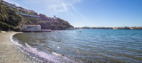 4 bedrooms Villa in Mahon, Spain No. 1472 3