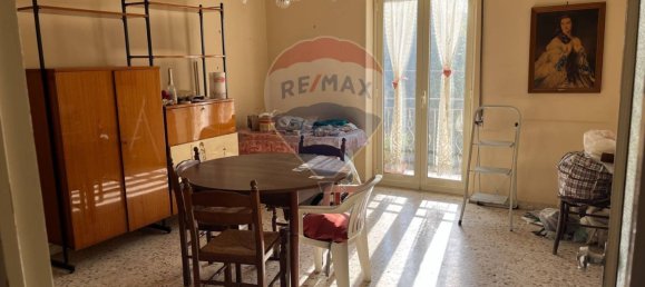 4-Zimmer Wohnung in Catania, Italy, Nr. 277968 6