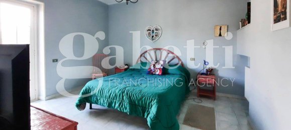 Villa T8 em Giugliano in Campania, Italy N.º 119139 19