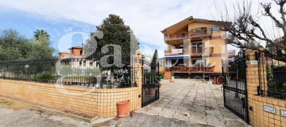 Villa T8 em Giugliano in Campania, Italy N.º 119139 29