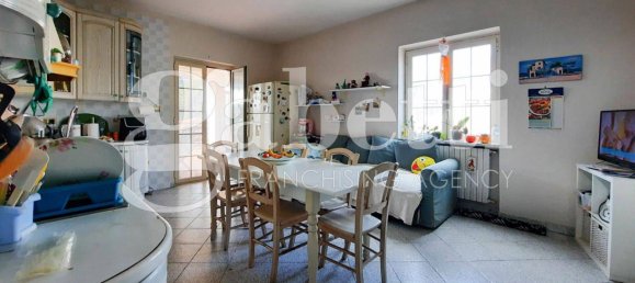 Villa T8 em Giugliano in Campania, Italy N.º 119139 13