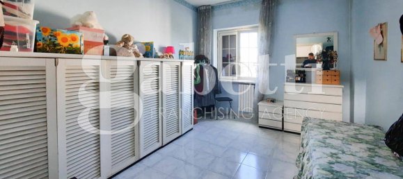 Villa T8 em Giugliano in Campania, Italy N.º 119139 16