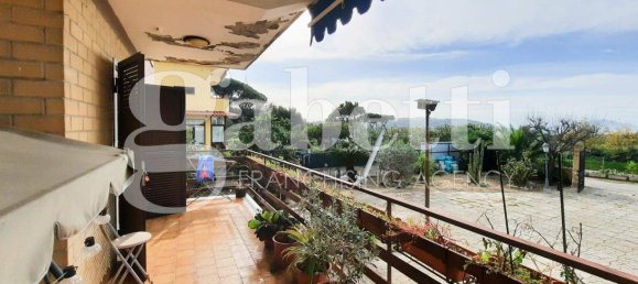 Villa T8 em Giugliano in Campania, Italy N.º 119139 6