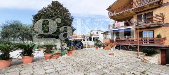 Villa T8 em Giugliano in Campania, Italy N.º 119139 33