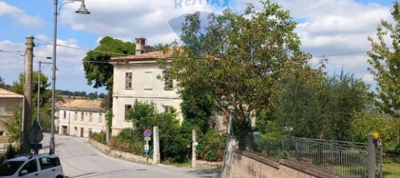 10-salle Maison à Fratte Rosa, Italy No. 53341 3