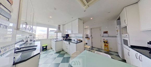 5 bedrooms Apartment in El Viso, Spain No. 69539 4