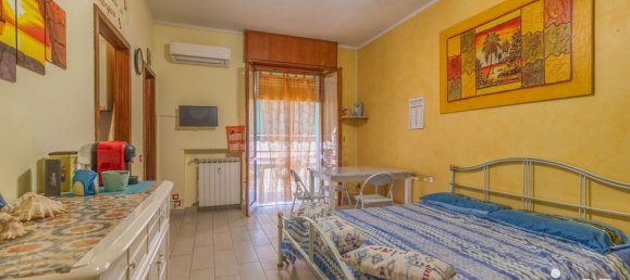 1 bedroom Apartment in Ceriale, Italy No. 349340 3