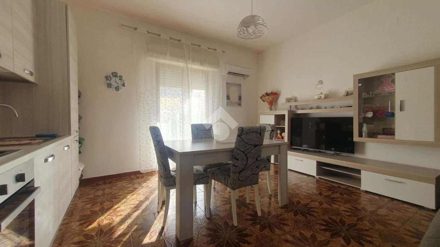 3 bedrooms Apartment in Palermo, Italy No. 331690