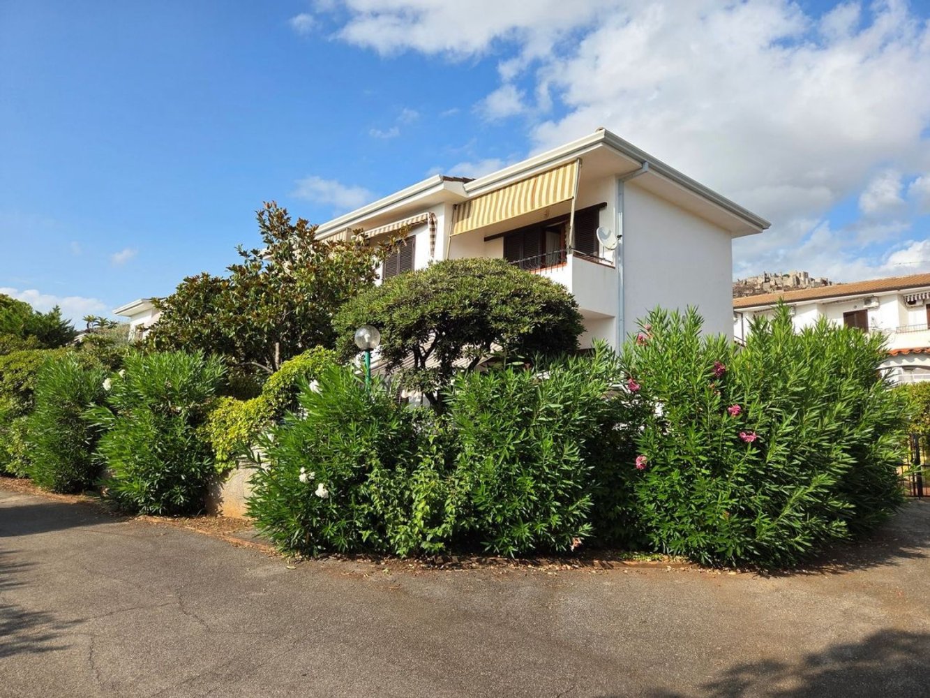 Apartamento de 4 habitaciónes en Diamante, Italy No. 277394