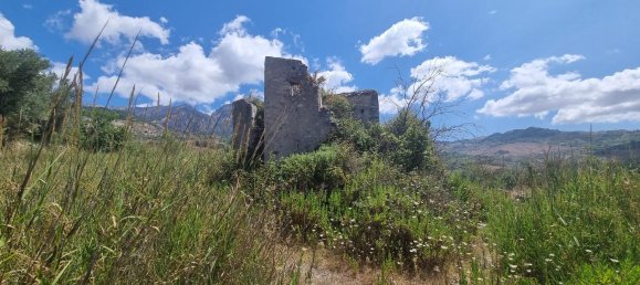 4-salle Maison à Polizzi Generosa, Italy No. 306678 9