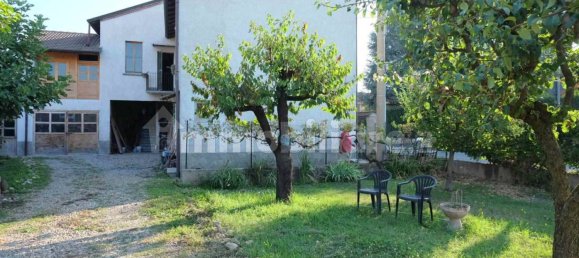 6 bedrooms House in Pogliano Milanese, Italy No. 317705 2