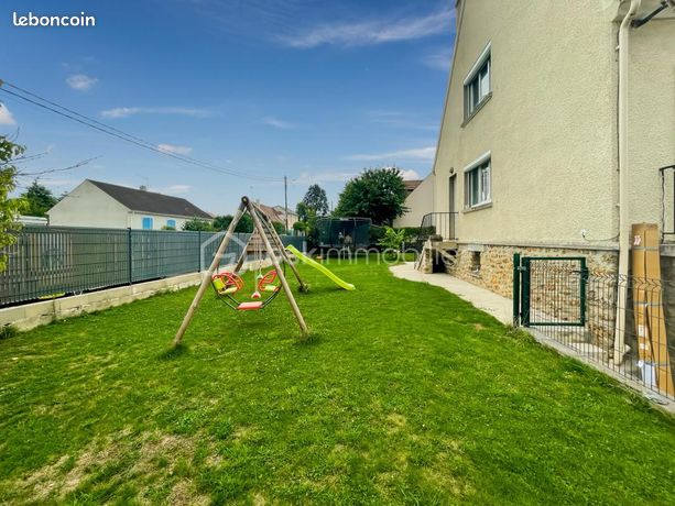 3 bedrooms House in Itteville, France No. 277909