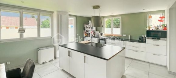 3 bedrooms House in Itteville, France No. 277909 11